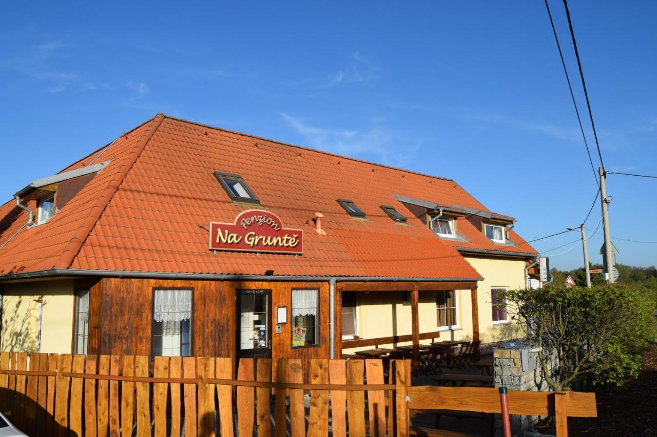 Penzion Na Grunte Vranov Exterior photo