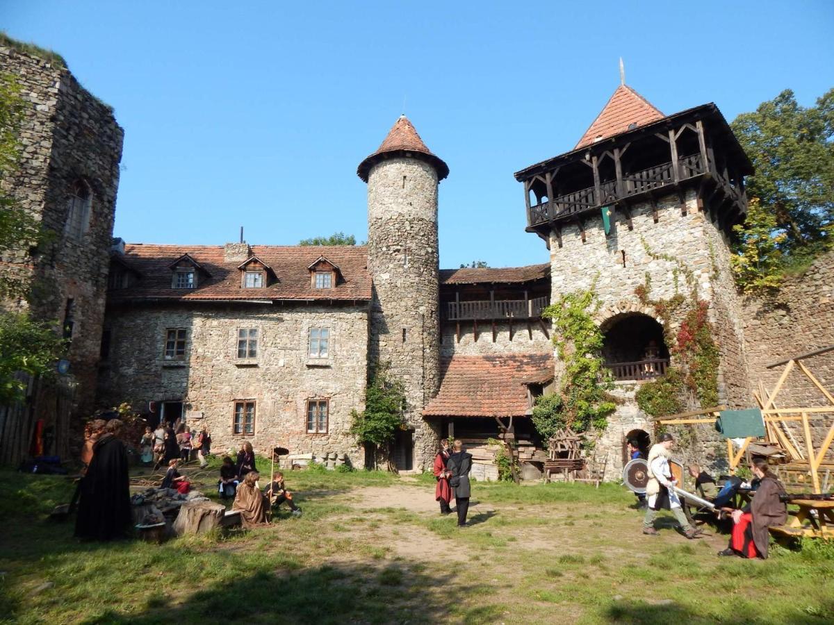 Penzion Na Grunte Hotel Vranov Exterior photo